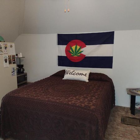 Quiet Upstairs Studio Close To Town 420 Friendly Trinidad Eksteriør bilde